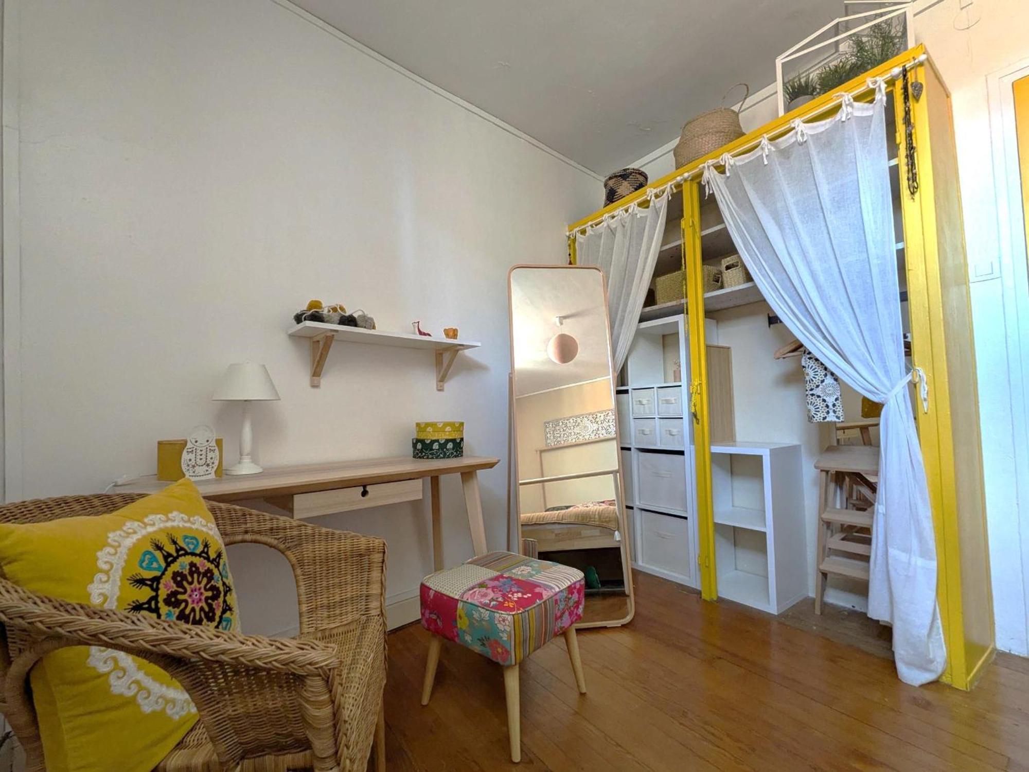 Hébergement de vacances Maison De Village A 200m De La A - Fr-1-309-464